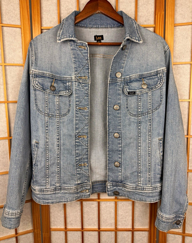 Lee light wash - light, denim